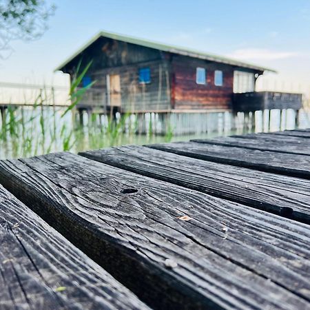 Schlafen Im Atelier - Einzigartiges Gaestezimmer Am Ammersee Appartement Schondorf am Ammersee Buitenkant foto