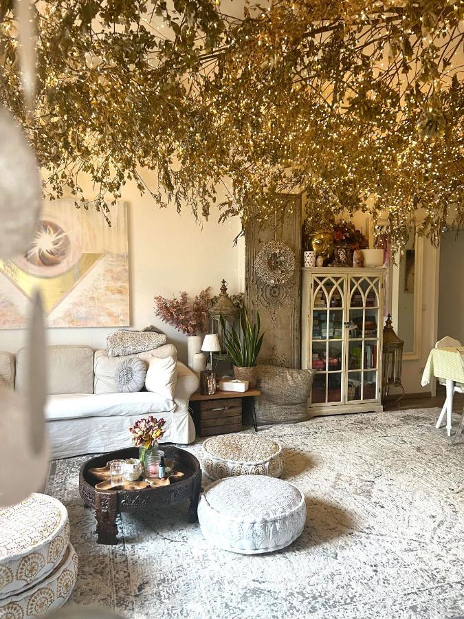 Schlafen Im Atelier - Einzigartiges Gaestezimmer Am Ammersee Appartement Schondorf am Ammersee Buitenkant foto