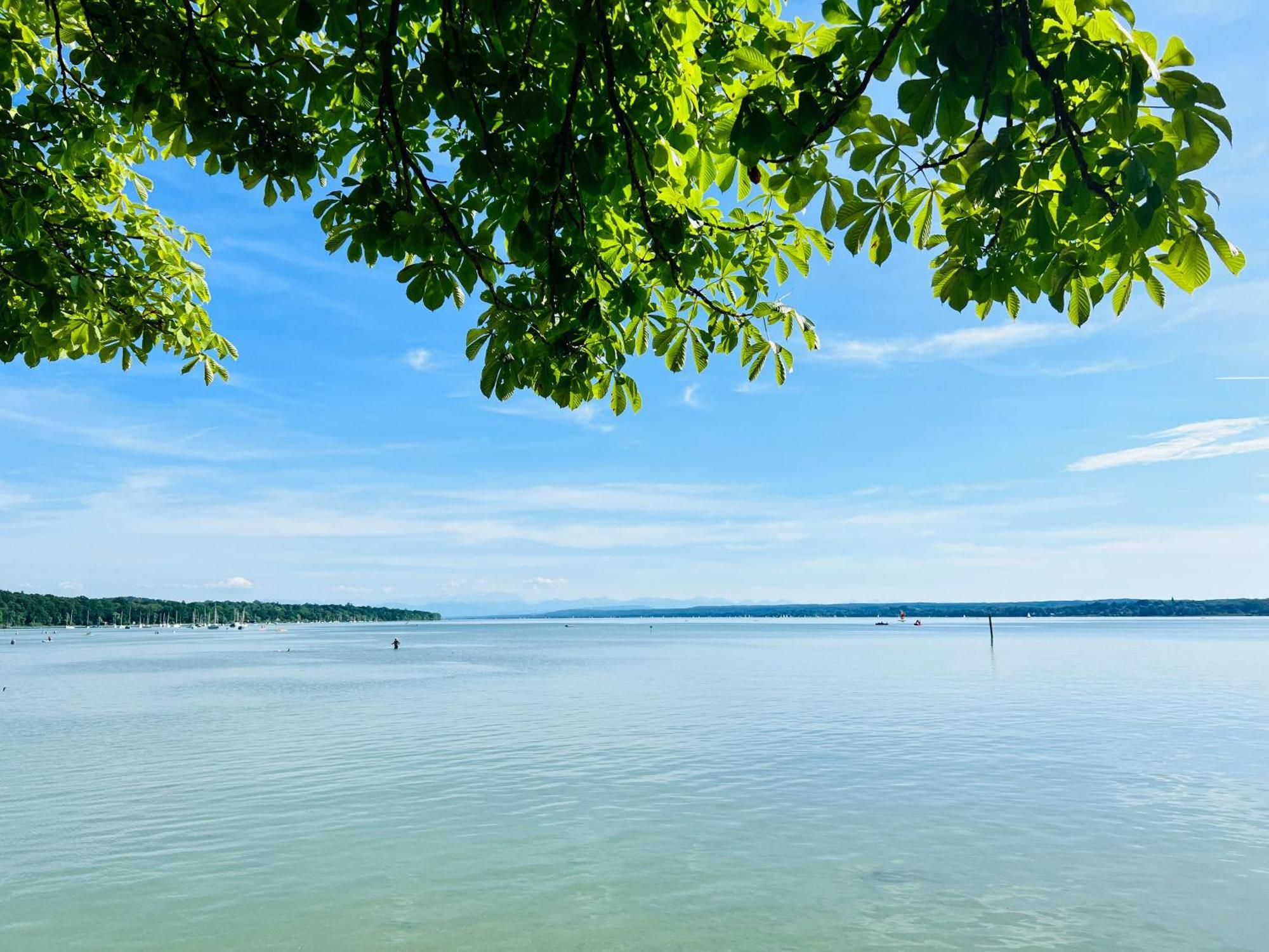 Schlafen Im Atelier - Einzigartiges Gaestezimmer Am Ammersee Appartement Schondorf am Ammersee Buitenkant foto